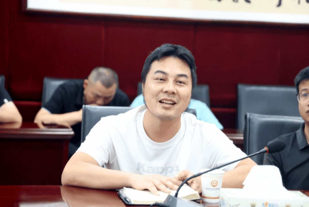 微信图片_20250811165445.gif