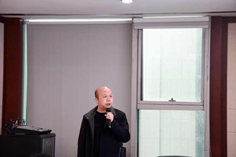 汇报.gif 汇报.gif