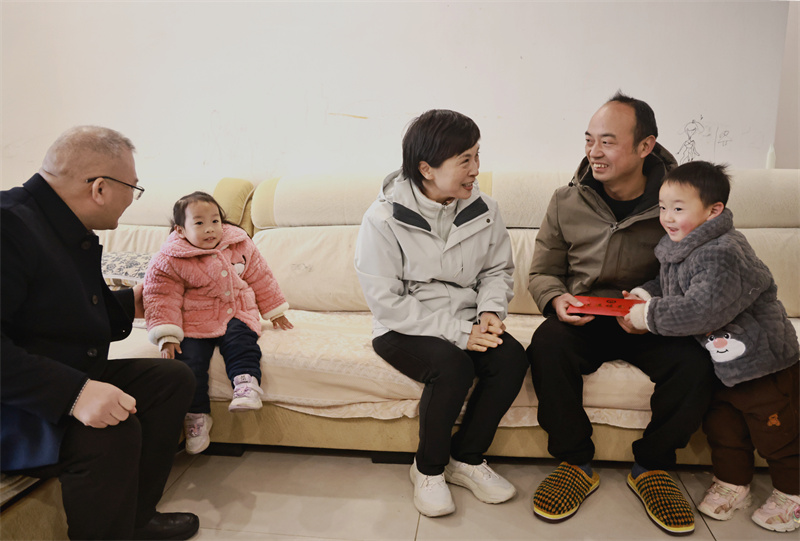 3困难党员廖沈阳.jpg 3困难党员廖沈阳.jpg